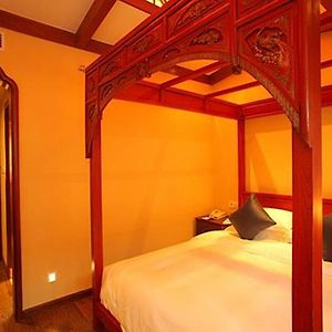 Zimmer mit Queensize-Bett